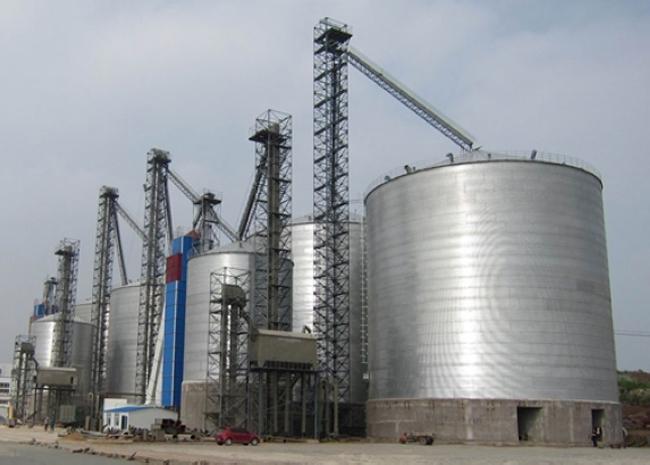 资阳大型钢板库构造参数及水泥储存质量